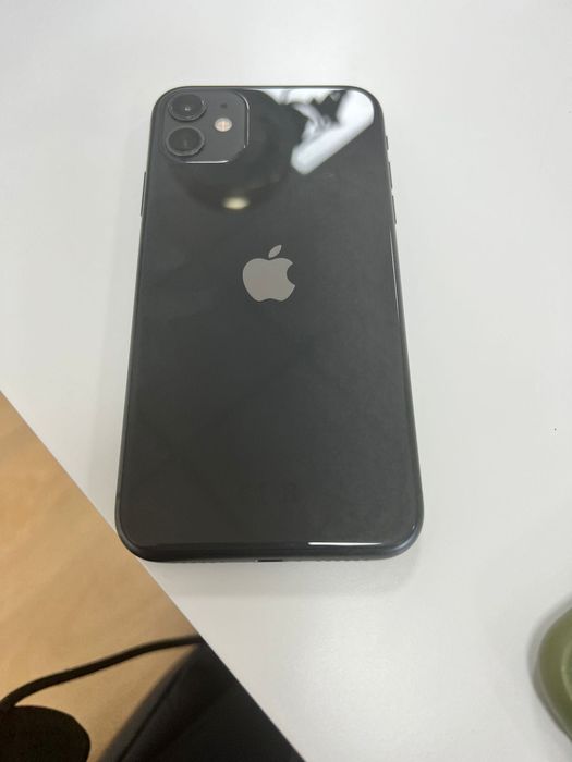 Vendo- iPhone 11