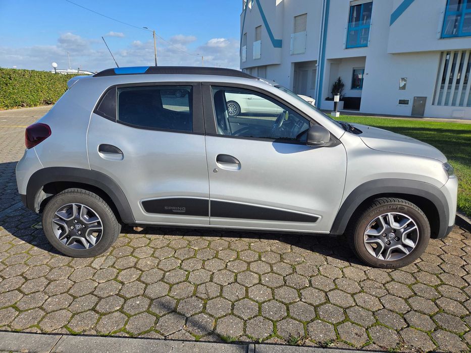 Dacia spring 12/2020 muito económico