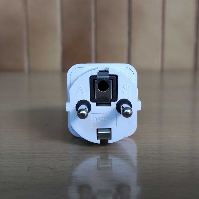 Adaptador Viagem Universal para EU Europeu