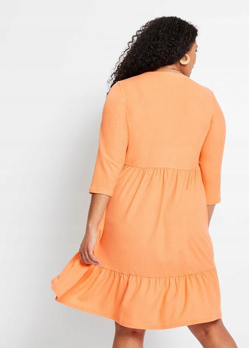 B.P.C sukienka pomarańczowa z krepy z falbanami 40/42.