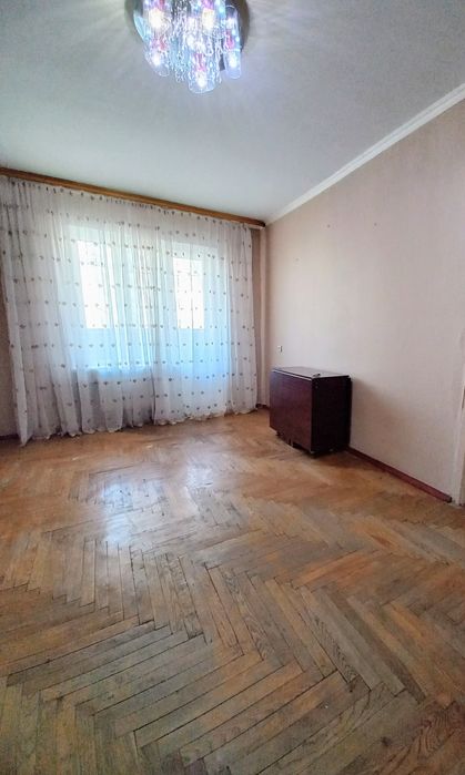 Продаж 1 кімнатної, вул.Галицька,9 Подільський р-н