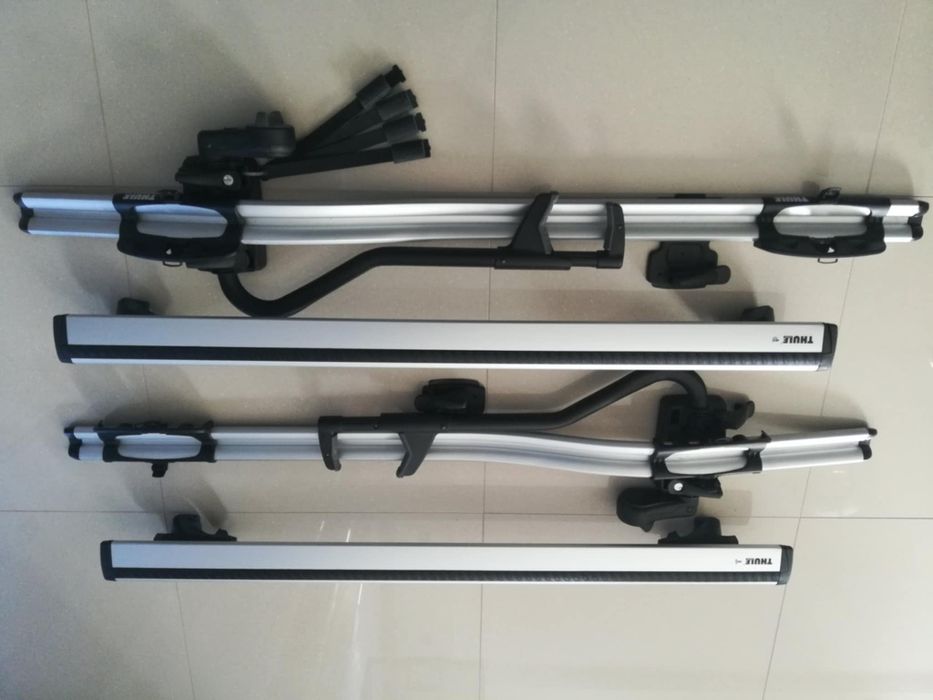 Bagażnik dachowy + 2 uchwyty rowerowe THULE
