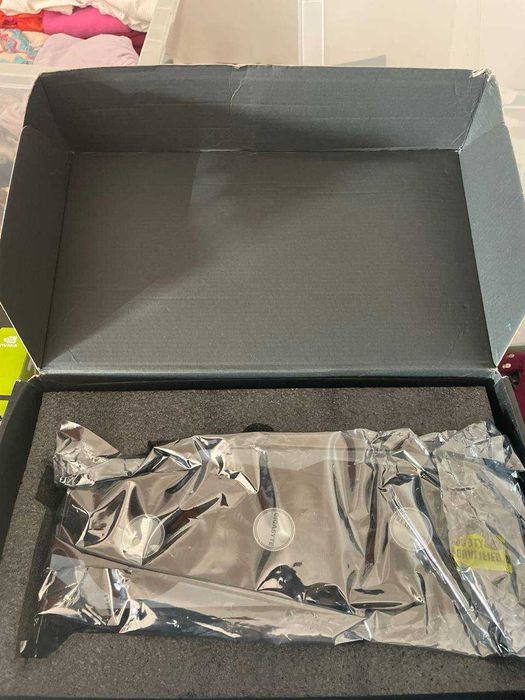 Vendo 8 Rigs - com caixa