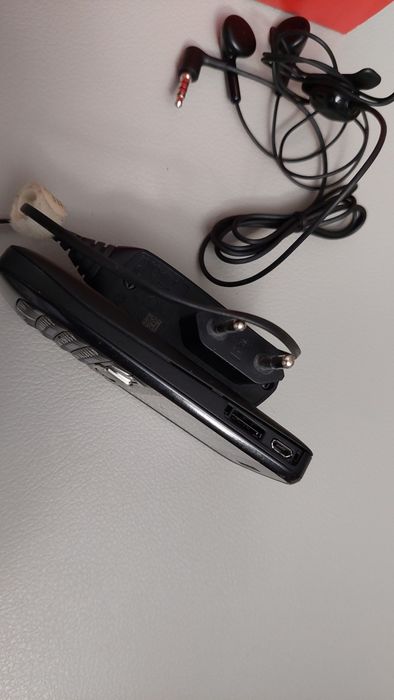 Telefon NOKIA E63-1