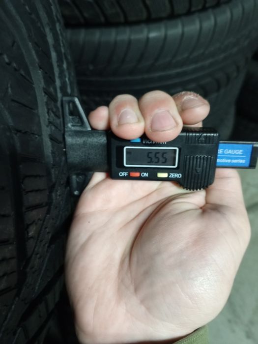 215 60 R17 GOODYEAR  Vector 4 Season, Всесезонні  шини б/у, Склад