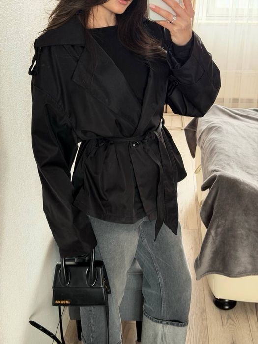 Стильні тренчі хіт цього сезону у кольорах