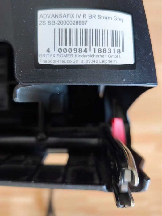 Автокрісло Britax-Romer Advansafix IV R Storm Grey