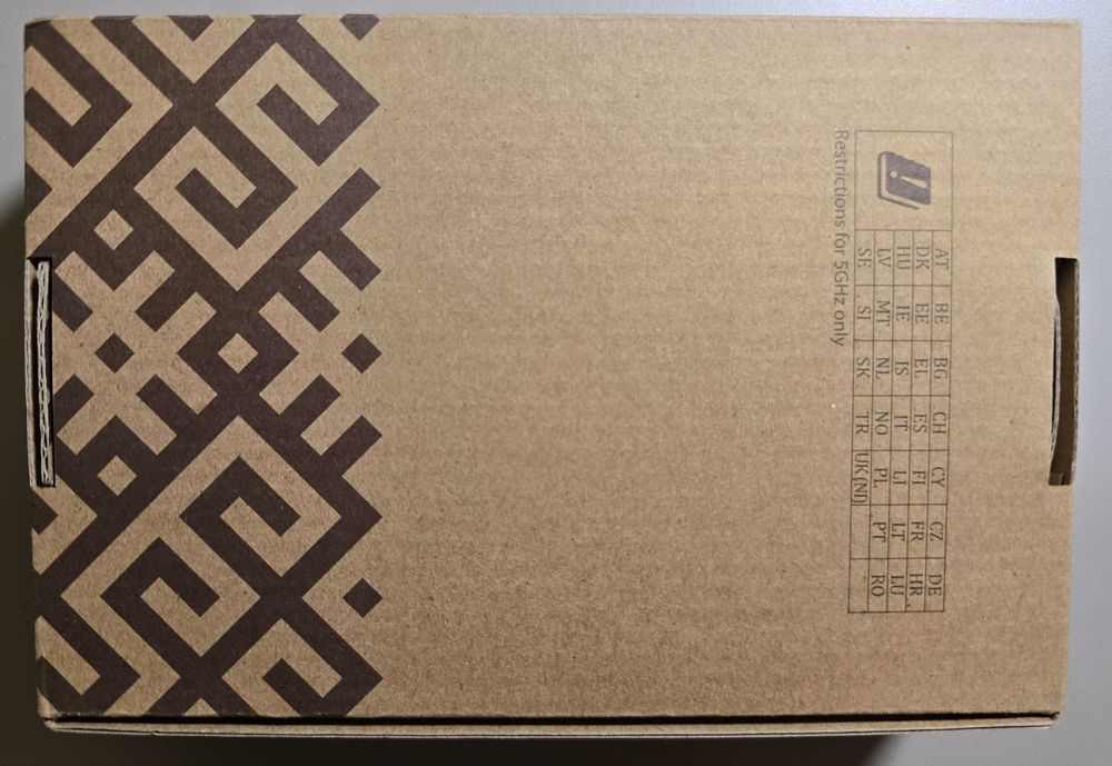 Беспроводной роутер (маршрутизатор) MikroTik hAP ax2