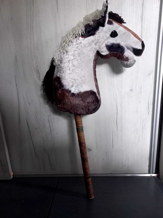 Hobby horse, konik na patyku dla skoków