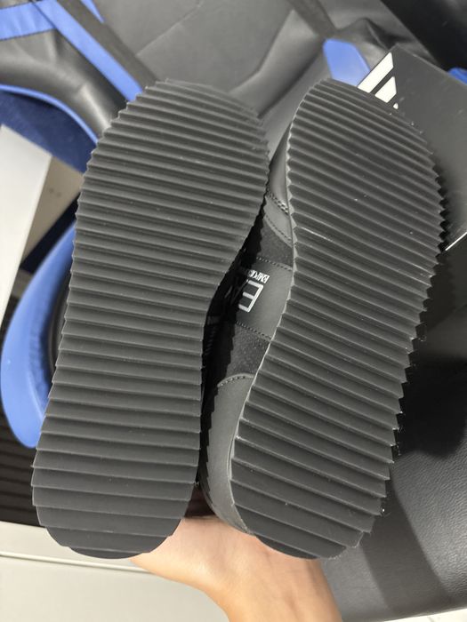 Sapatos Emporio armani nunca usado novo