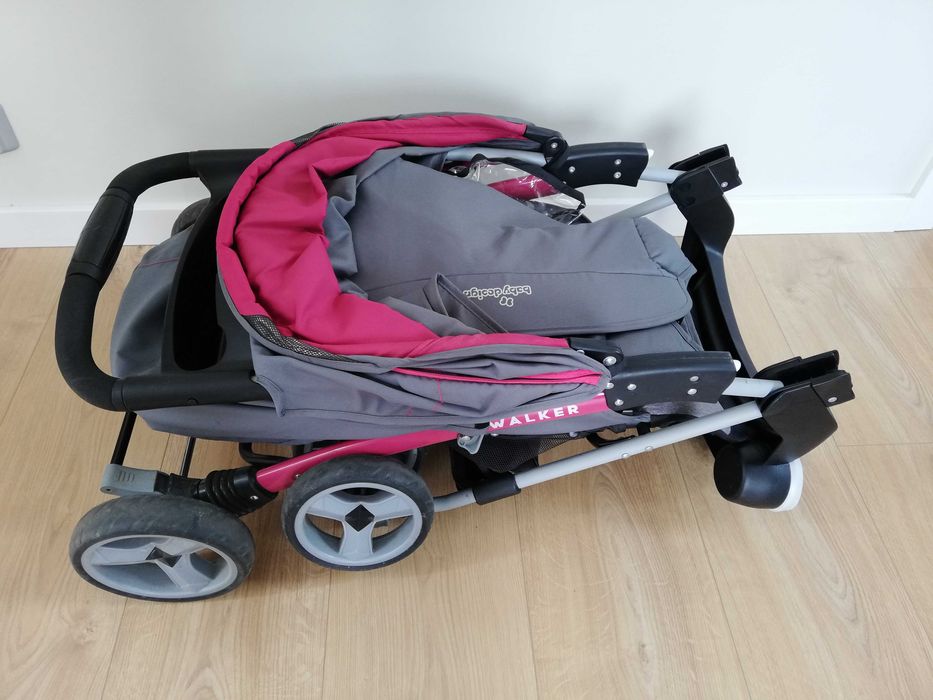 Spacerówka dla dziewczynki