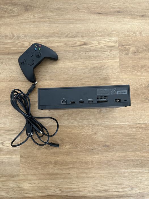 Xbox serie s carbon black 1Tb