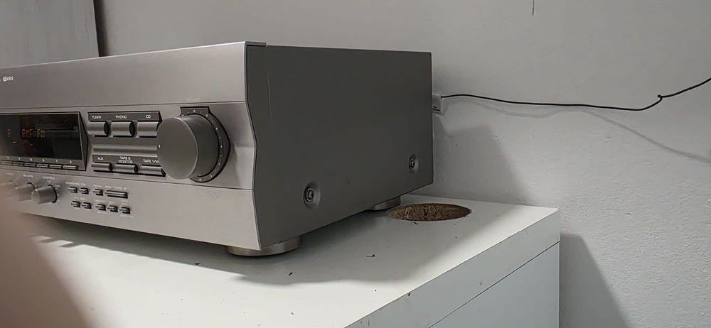 Amplituner Yamaha