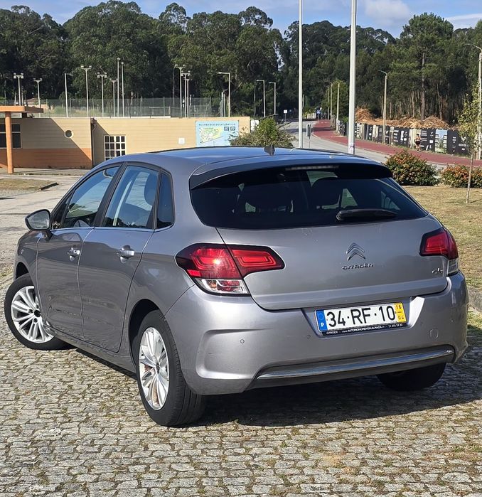 Citroën C4 1.2 PureTech Feel (2016) "201.000km REAIS" Consumos Baixos COMPLETAMENTE NOVO!! (5150€)