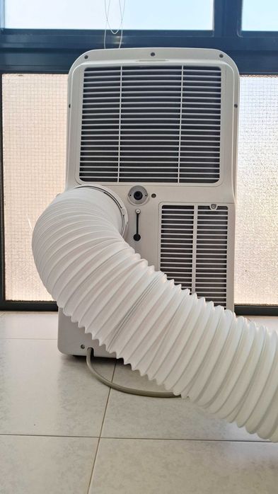 Ar Condicionado Portátil Becken — estado como novo