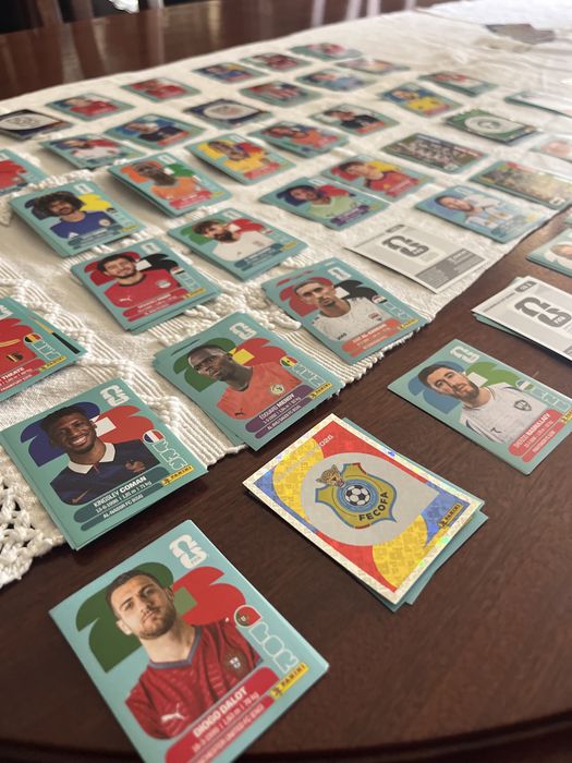 Mais de 200 cartas colecao mundial panini 2026
