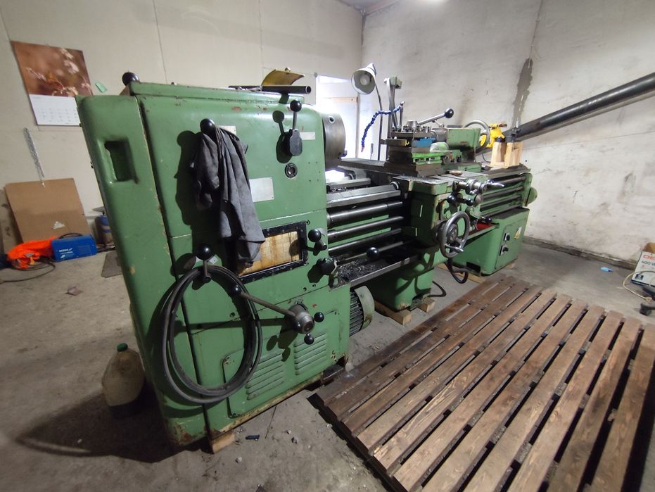 Toczenie , tokarz , obróbka metali