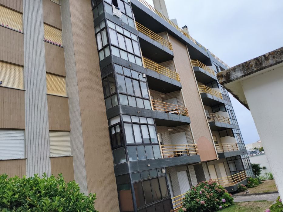 Arrendo casa em Buarcos