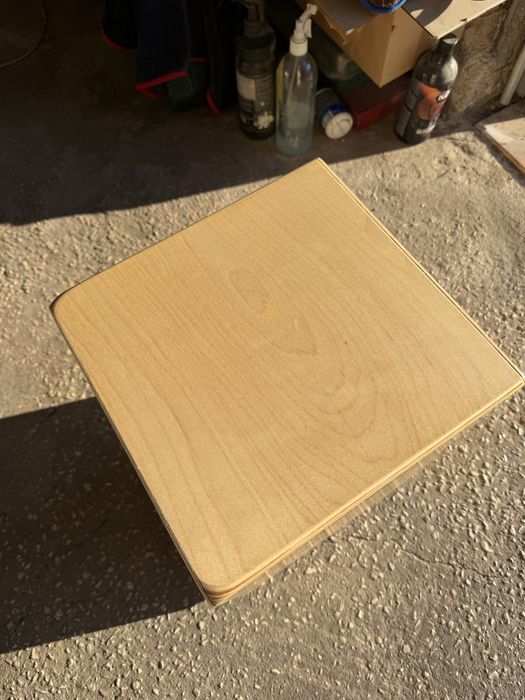 Cajon Thoman novo