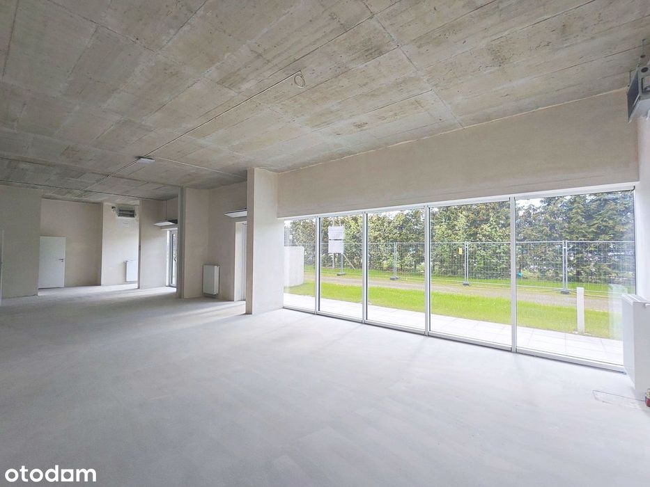 Lokal 108 m2 - szeroka witryna wzdłuż ul. Krochmalnej