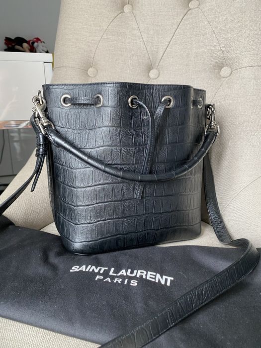 Oryginalna torebka Saint Laurent bucket bag Emmanuelle skórzana