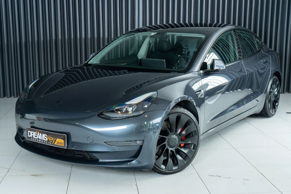 Tesla Model 3 Performance Dual Motor AWD