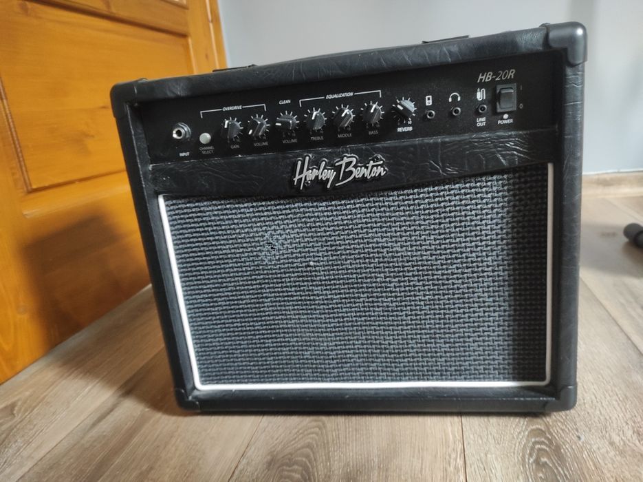 Gitara Cort cr100 crs + wzmacniacz Harley Benton HB-20R