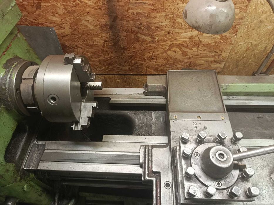 Tokarka uniwersalna TUC40 x 2000