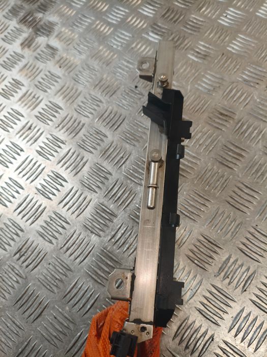 Listwa Wtryskowa Bmw E46 N42B18A 7506158