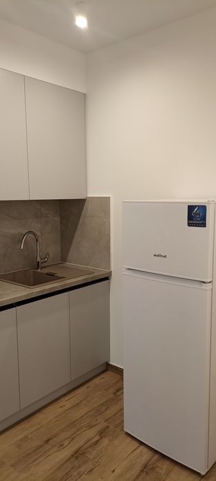 Погодинно подобово новобудова центр   власник виписую документи