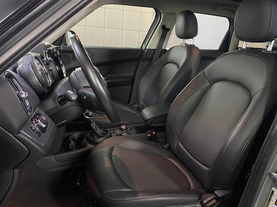 Продам авто Mini COUNTRYMAN