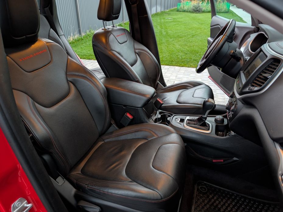 Jeep Cherokee kl Trailhawk 3.2