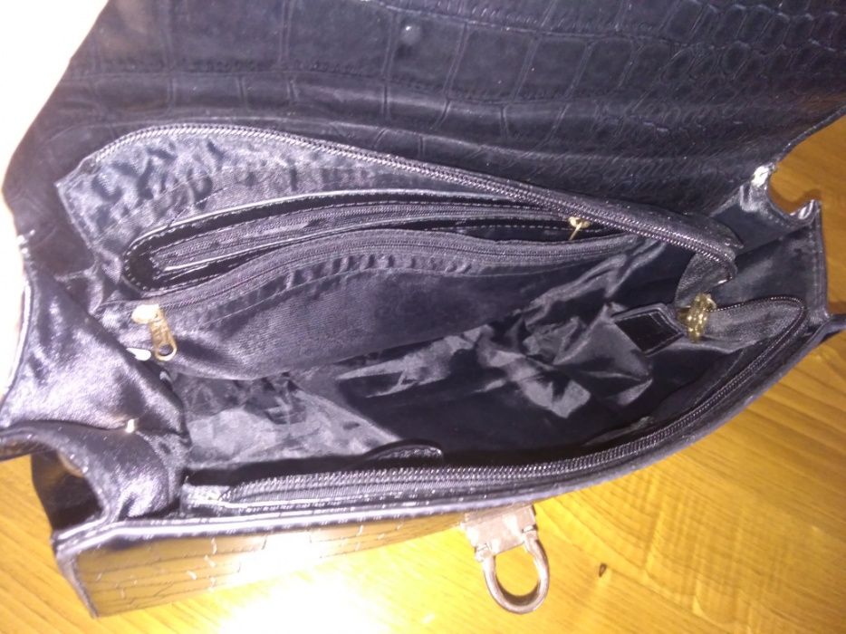 Bolsa preta Parfois