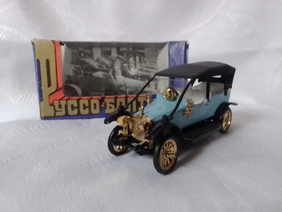 Машинка колекційна