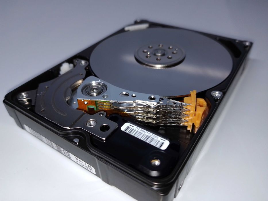 Центр відновлення інформації, даних АСЦ "Гріол" Ремонт дисків HDD, SSD