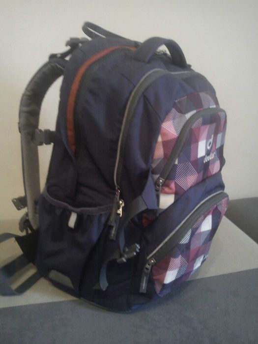 plecak Deuter Ypsilon 30 Litrów fioletowy + inne super stan air comfort duzo kieszeni mocny