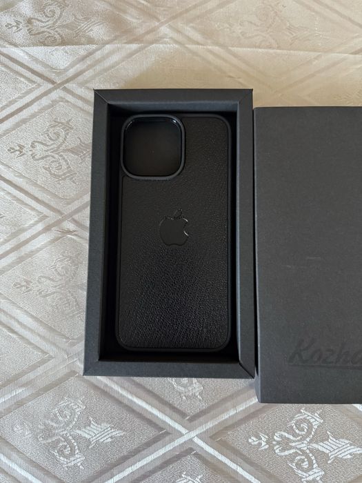 Чохол  на iPhone 16 про мах