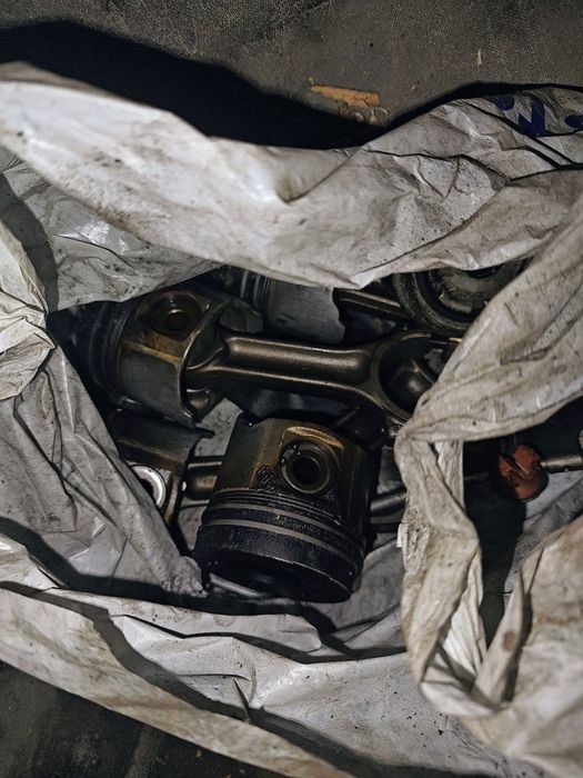 двигун 1.9 dCi (F9Q)