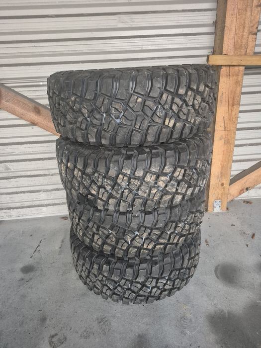 Opony terenowe BFGoodrich 285/70/R17  Nowe ,komplet