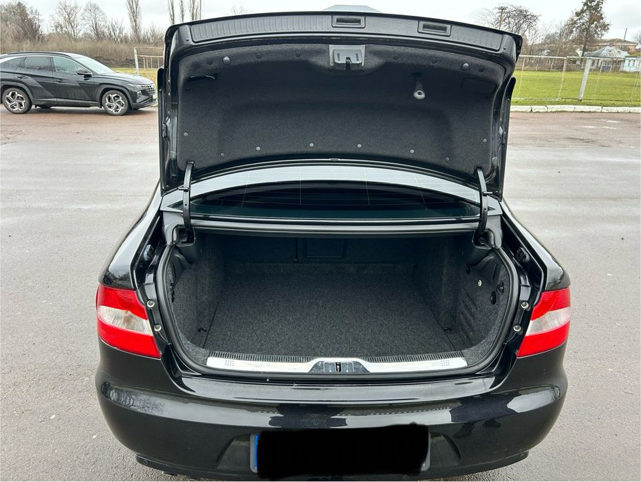 Продам Skoda Superb 2011