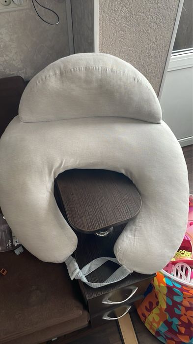 Подушка диванчик для годування