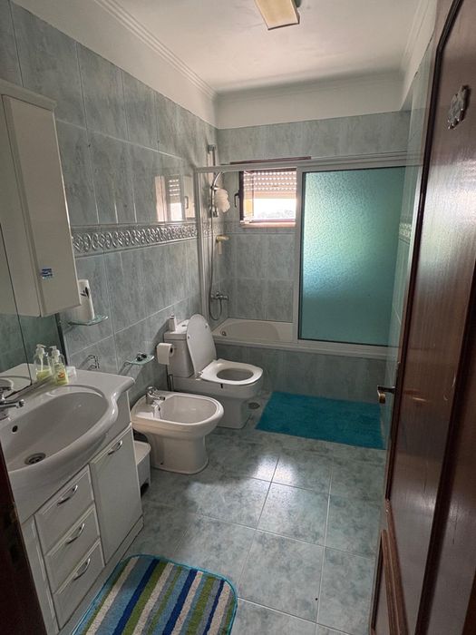 Quarto para casal na Ramada em  Odivelas