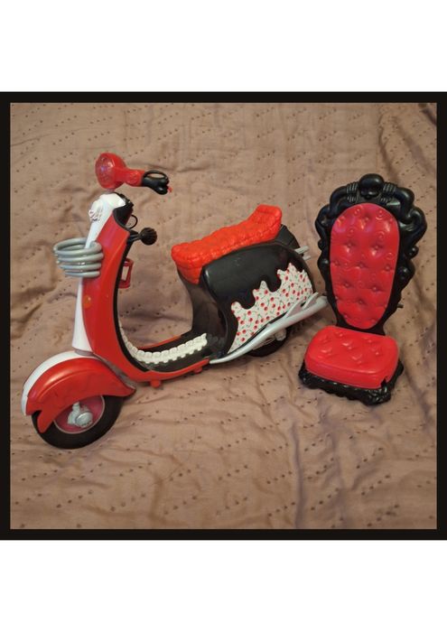 Monster High skuter