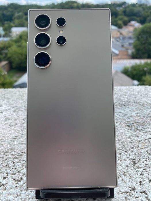Samsung Galaxy S24 Ultra 256GB | Частинами 0%|Гарантія|Неверлок