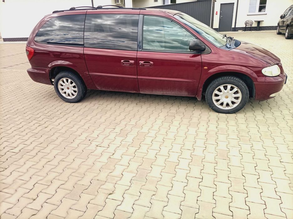 Chrysler Grand Voyager 2,5 CRD