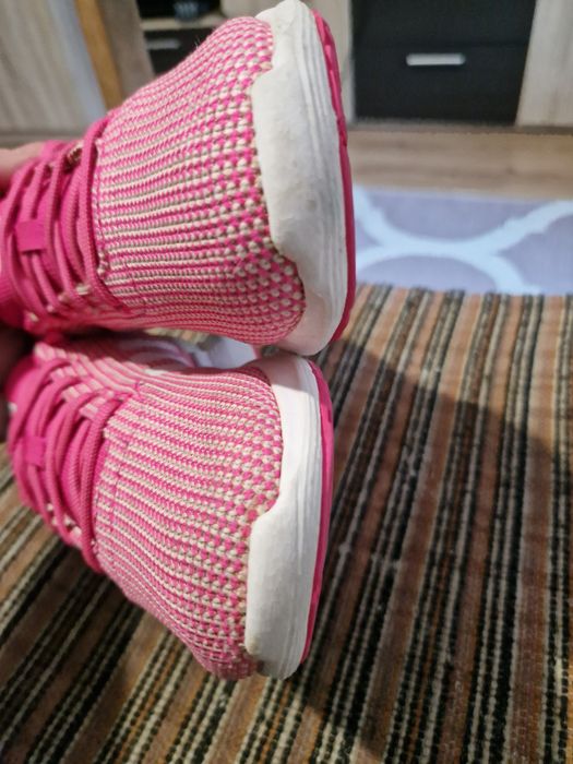 Sneakersy Adidas Cosmic r 38