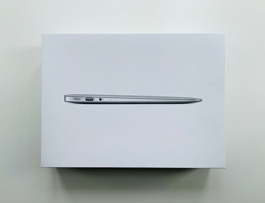 Laptop Apple MacBook Air  i5/8GB/128GB