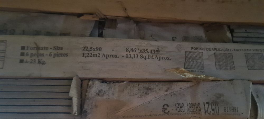 Pavimento cerâmico shabby cinza