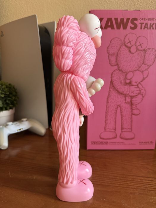Boneco Kaws Decoração