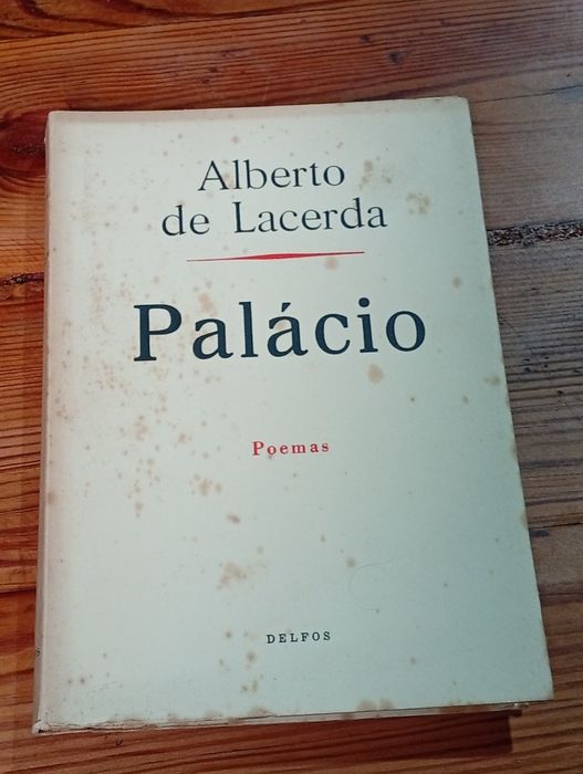 livro de poesia "Palácio"